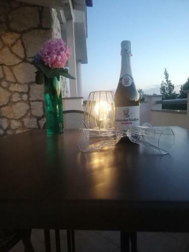 Hostal Rooms And Apartments Riviera