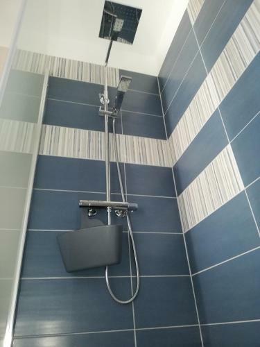Hostal Rooms And Apartments Riviera