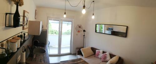 Hostal Rooms And Apartments Riviera