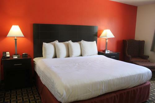 Hotel Americinn West Burlington