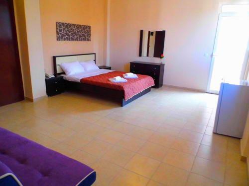 Golden Beach Hotel