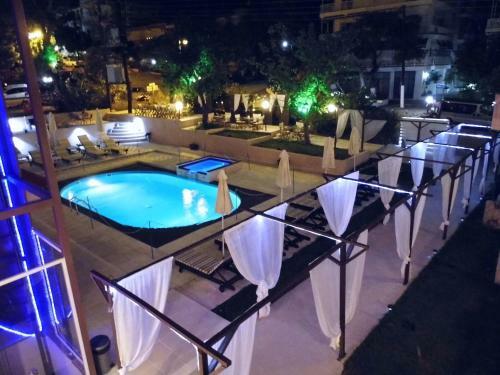 Golden Beach Hotel