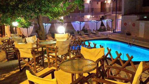 Golden Beach Hotel