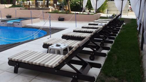 Golden Beach Hotel