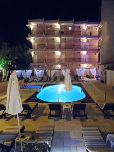 Golden Beach Hotel