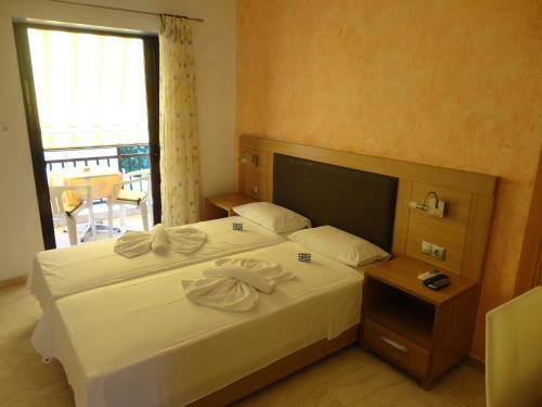 Maik Apartments