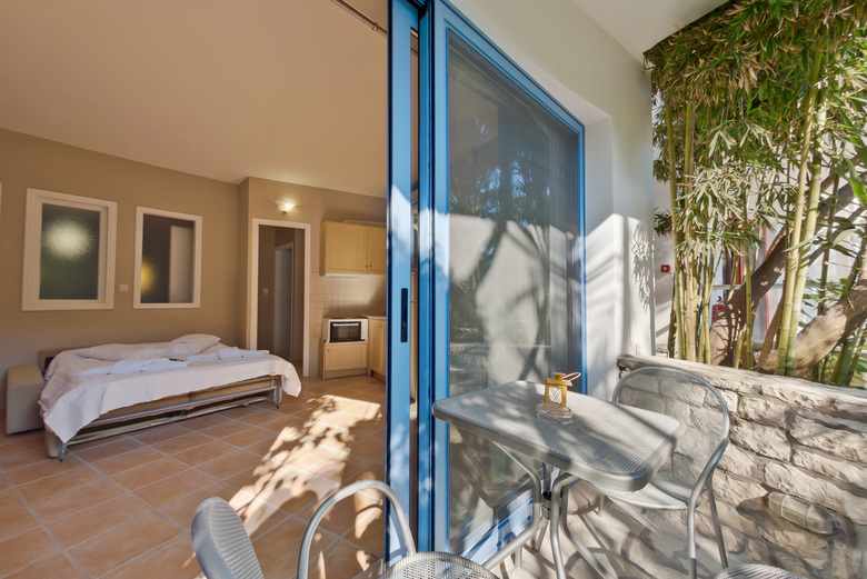 Aparthotel Rouda Bay Beach Hotel