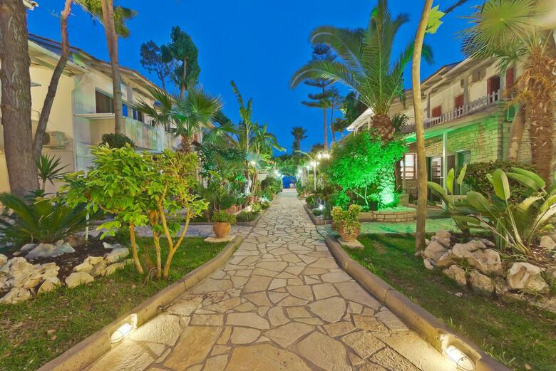 Aparthotel Rouda Bay Beach Hotel