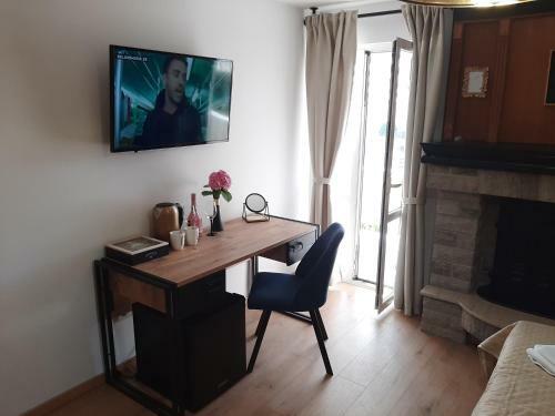 Hostal Apartmans And Rooms Petra