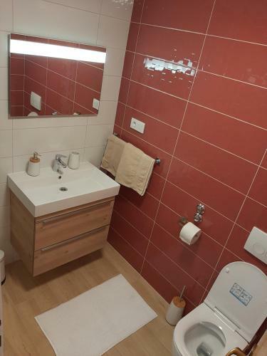 Hostal Apartmans And Rooms Petra