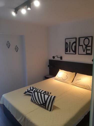 Hostal Apartmans And Rooms Petra