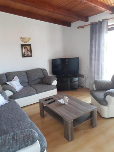 Apartments With A Parking Space Palit, Rab - 4983