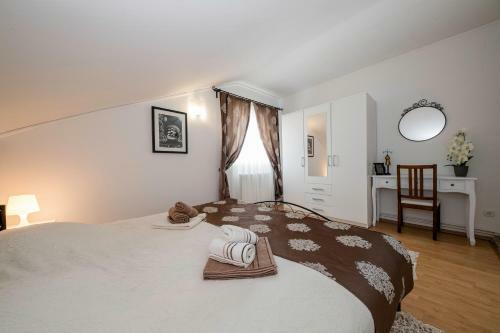 Apartmani Godini?