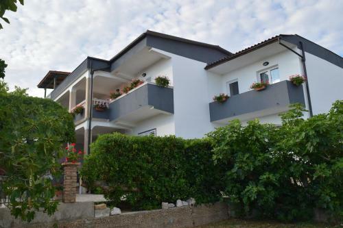 Apartmani An?ela I Mladen Debeli?
