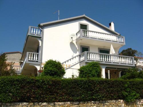 Apartment Palit 14996c
