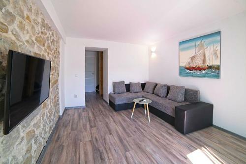 Holiday House Rab