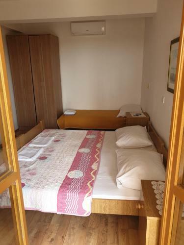 Apartments Davorka