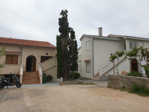 Apartments Davorka