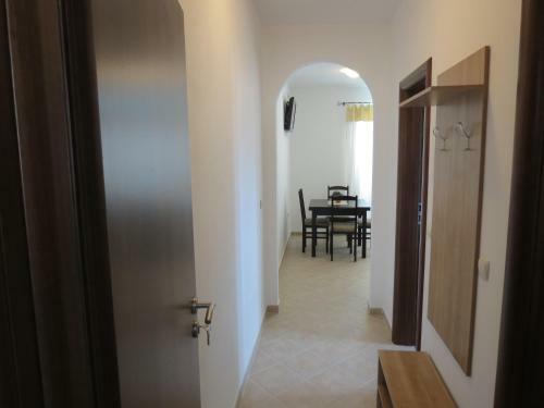 Apartments Mari?i? Rab Island