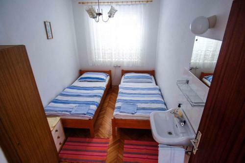 Apartments In Rab - Insel Rab 41916