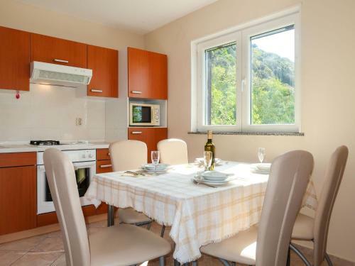 Apartment Katica-2