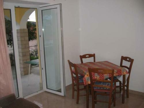 Beach Heaven Apartments
