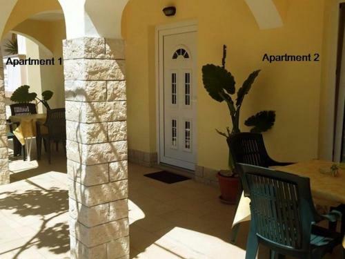 Beach Heaven Apartments