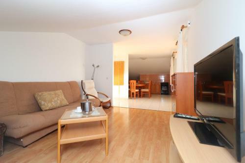 Apartment ?kver