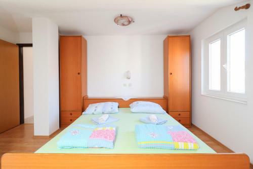 Apartment ?kver