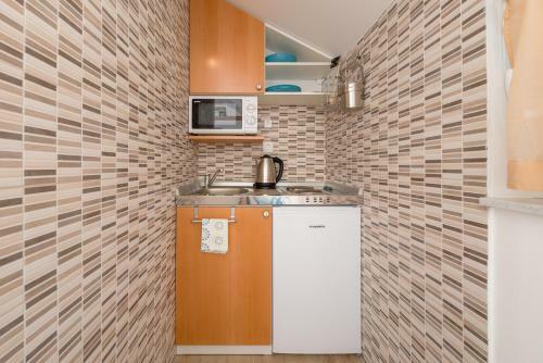 Apartments Kapo