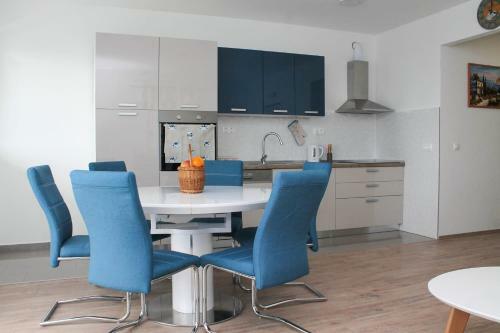 Radic Apartments