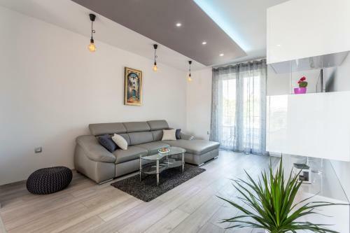 Apartment Way2u