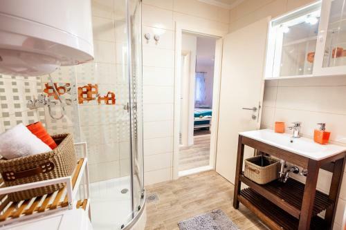 New Modern Apartments Dm