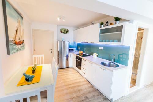 New Modern Apartments Dm