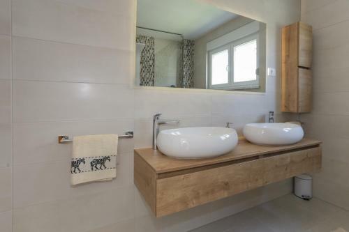 Villa Life - New And Luxury Holiday House