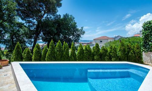 Apartamento Holiday House Dita - With The Pool And Sea View