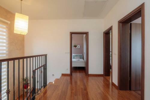 Villa Rosa Ventorum With Private Pool Near Split