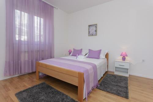 Charming Carmen Apartment