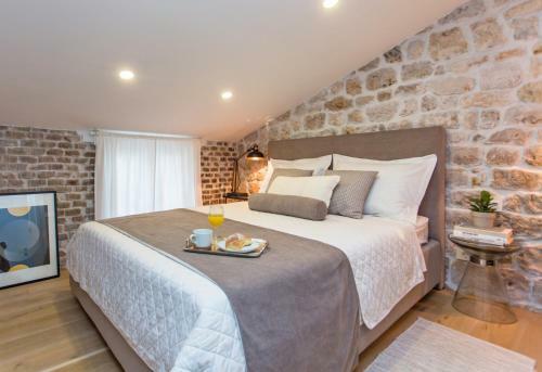 Apartamentos Historical House Few Meters From The Beach