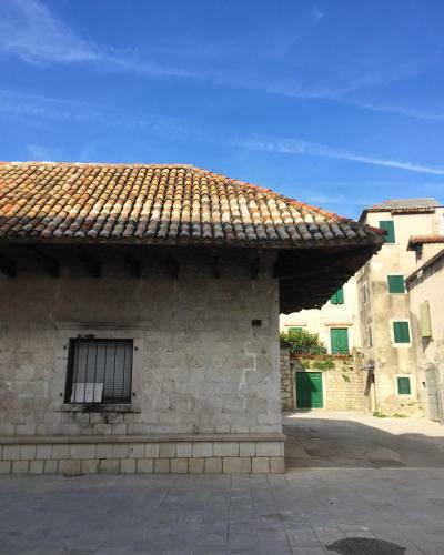 Apartamentos Historical House Few Meters From The Beach