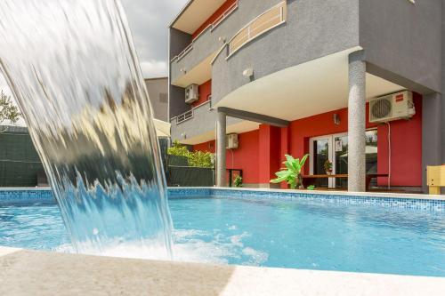 Villa Wawe Lux Holiday Home With Pool