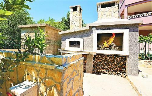 Villa Wawe Lux Holiday Home With Pool