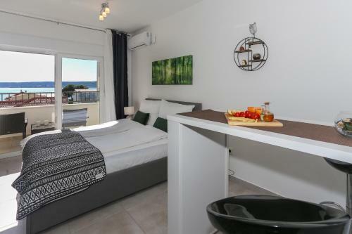 Modern Apartments With Sea View 150 Meters To Beach