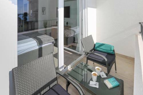 Modern Apartments With Sea View 150 Meters To Beach