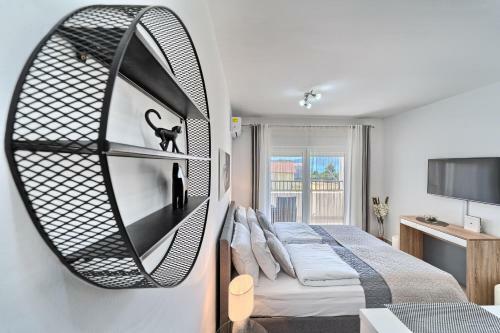 Modern Apartments With Sea View 150 Meters To Beach