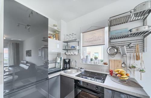 Modern Apartments With Sea View 150 Meters To Beach