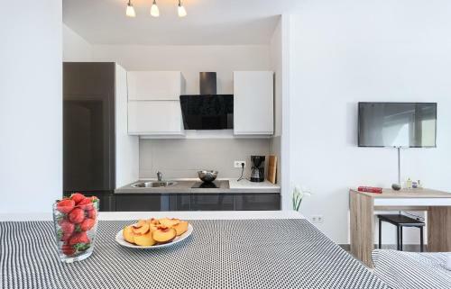 Modern Apartments With Sea View 150 Meters To Beach
