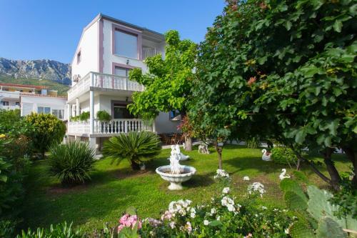 Apartmani Luis