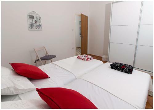 Large Apartment Between Split And Trogir