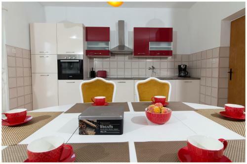 Large Apartment Between Split And Trogir